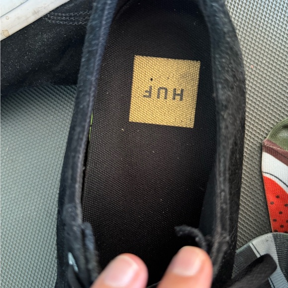 HUF Black Classic Lo Shoes Men’s Size 9 - Picture 7 of 8
